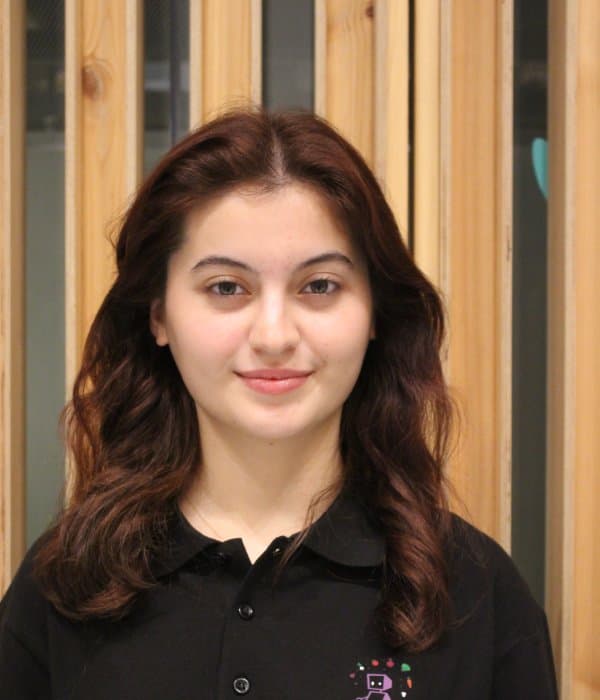 Zehra Altınkum